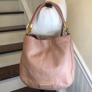 MARC JACOBS Mauve Dusty Rose Tumbled Leather Adjustable Strap Shoulder Bag